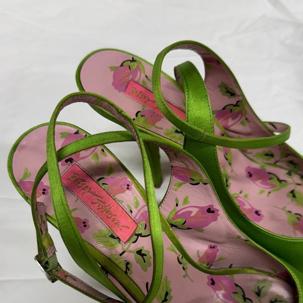 Vintage Y2K Betsey Johnson Elegant Green Satin Heels - Picture 2 of 10